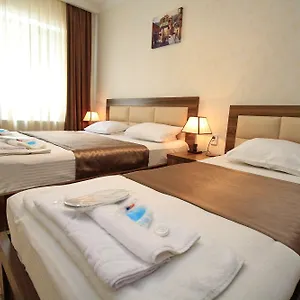 House 3*, Тбилиси Грузия